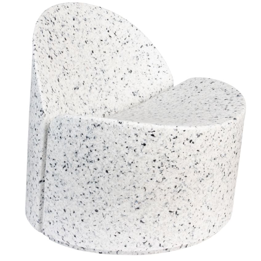 Bílé terrazzo zahradní lounge křeslo Zuiver Bloom