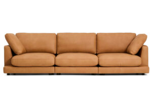 Kave Home Hnědá kožená čtyřmístná pohovka Gala 300 cm